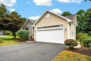 6 Haven Way, Ashland, MA 01721 - Photo 2