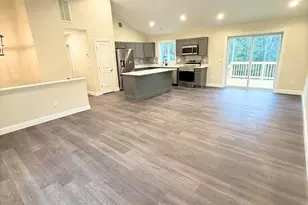 80 Alpine Dr, Southbridge, MA 01550 - Photo 10
