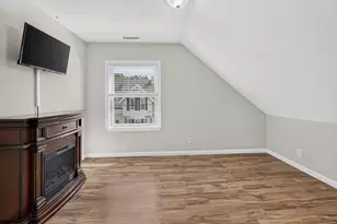 103 B St, Lowell, MA 01851 - Photo 38