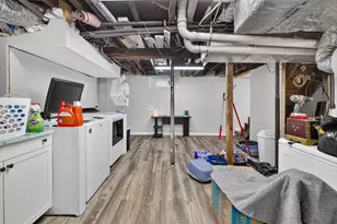 103 B St, Lowell, MA 01851 - Photo 40
