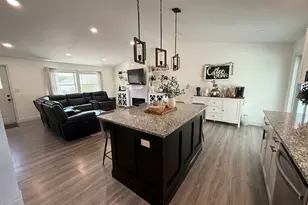 44 Hancock, Fall River, MA 02721 - Photo 10