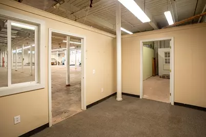 15 Shaw St, Fall River, MA 02724 - Photo 16