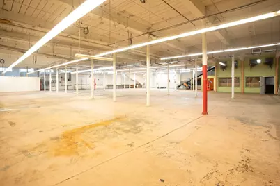 15 Shaw St, Fall River, MA 02724 - Photo 8