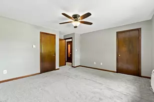 73 Bridge St, Northampton, MA 01039 - Photo 24