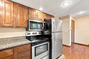 73 Bridge St, Northampton, MA 01039 - Photo 12