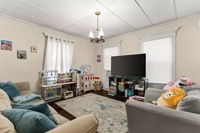 213 Austin St, New Bedford, MA 02740 - Photo 6