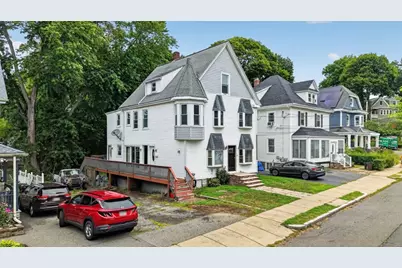 28-30 Crescent Ave, Melrose, MA 02176 - Photo 2