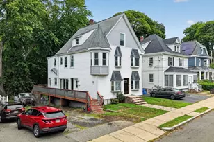28-30 Crescent Ave, Melrose, MA 02176 - Photo 2