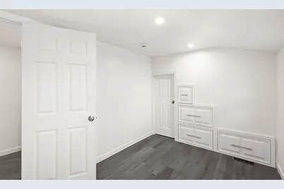 5 Trenton St, Yarmouth, MA 02673 - Photo 18