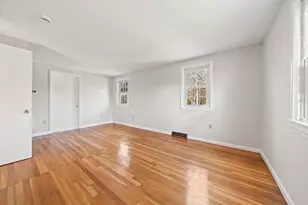 197 Circuit St, Hanover, MA 02339 - Photo 28
