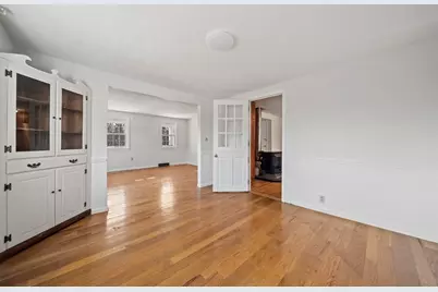 197 Circuit St, Hanover, MA 02339 - Photo 10