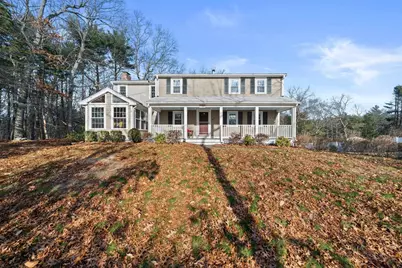 197 Circuit St, Hanover, MA 02339 - Photo 2