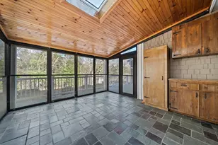 197 Circuit St, Hanover, MA 02339 - Photo 18