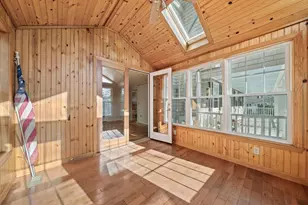 197 Circuit St, Hanover, MA 02339 - Photo 20