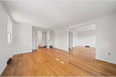 197 Circuit St, Hanover, MA 02339 - Photo 12