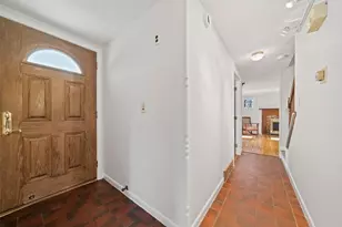 197 Circuit St, Hanover, MA 02339 - Photo 14