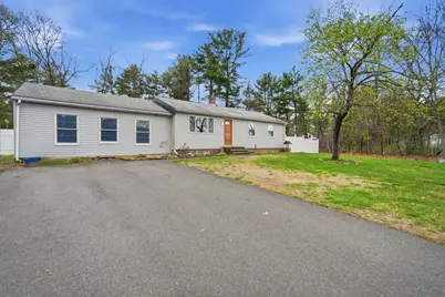 71 Sun Valley Rd, Holyoke, MA 01040 - Photo 4