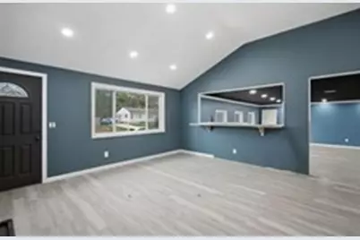 71 Sun Valley Rd, Holyoke, MA 01040 - Photo 8