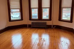 15 Beacon St, Somerville, MA 02143 - Photo 4