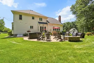 19 Northern Spy Rd, Franklin, MA 02038 - Photo 34