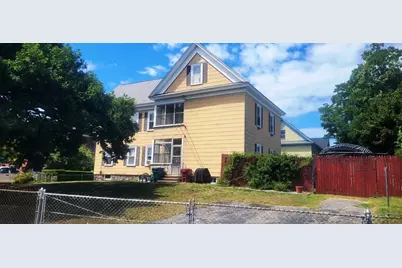 45-47 Dracut Street, Lowell, MA 01854 - Photo 4