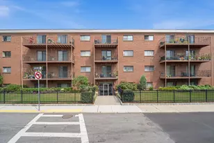 26 Waverly St, Boston, MA 02135 - Photo 2