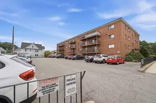 26 Waverly St, Boston, MA 02135 - Photo 22