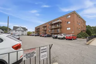 26 Waverly St, Boston, MA 02135 - Photo 22