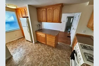 11 Maple Avenue, Northampton, MA 01060 - Photo 8