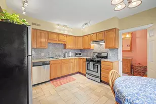 30 Graves Ave, Northampton, MA 01060 - Photo 14