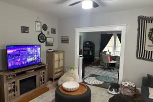 23 Beverly St, Chicopee, MA 01013 - Photo 8