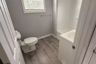 468 Linden St, Fall River, MA 02720 - Photo 10