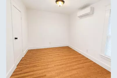 1083 Sumner Ave #1, Springfield, MA 01118 - Photo 4