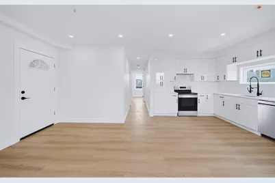 4164 Washington St #2, Boston, MA 02131 - Photo 10