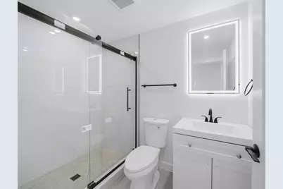 4164 Washington St #2, Boston, MA 02131 - Photo 32
