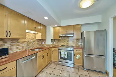 250 Hammond Pond Parkway #609S, Newton, MA 02467 - Photo 8