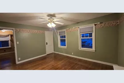 162 June St, Worcester, MA 01602 - Photo 32