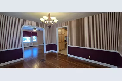 162 June St, Worcester, MA 01602 - Photo 12