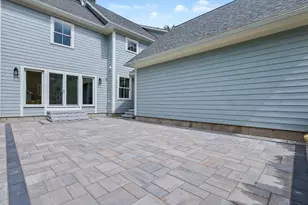 6 Plant St, Newburyport, MA 01950 - Photo 32
