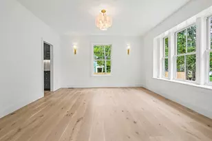 6 Plant St, Newburyport, MA 01950 - Photo 14