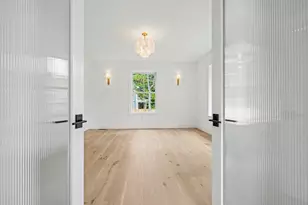 6 Plant St, Newburyport, MA 01950 - Photo 14