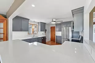 421 Holyoke St, Ludlow, MA 01056 - Photo 10