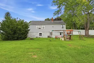 421 Holyoke St, Ludlow, MA 01056 - Photo 34