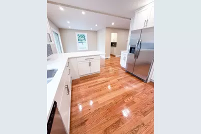 59 Sparks Street, Lowell, MA 01854 - Photo 4