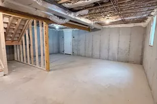 59 Sparks St, Lowell, MA 01854 - Photo 14