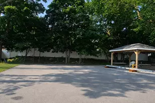 21 Franklin St, Milford, MA 01757 - Photo 6