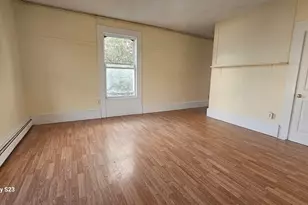 21 Franklin St, Milford, MA 01757 - Photo 12