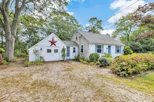 112 Osterville West Barnstable Rd, Barnstable, MA 02655 - Photo 2