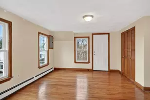 17 Mason St, Hudson, MA 01749 - Photo 6