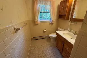 22 Ranlett Ln, Billerica, MA 01821 - Photo 12
